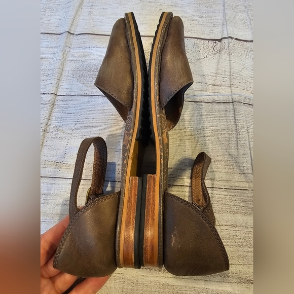 BOGS Size 8.5 Nashville Peep Toe Sandals Soft Leather with Ankle Strap Brown - Picture 7 of 7